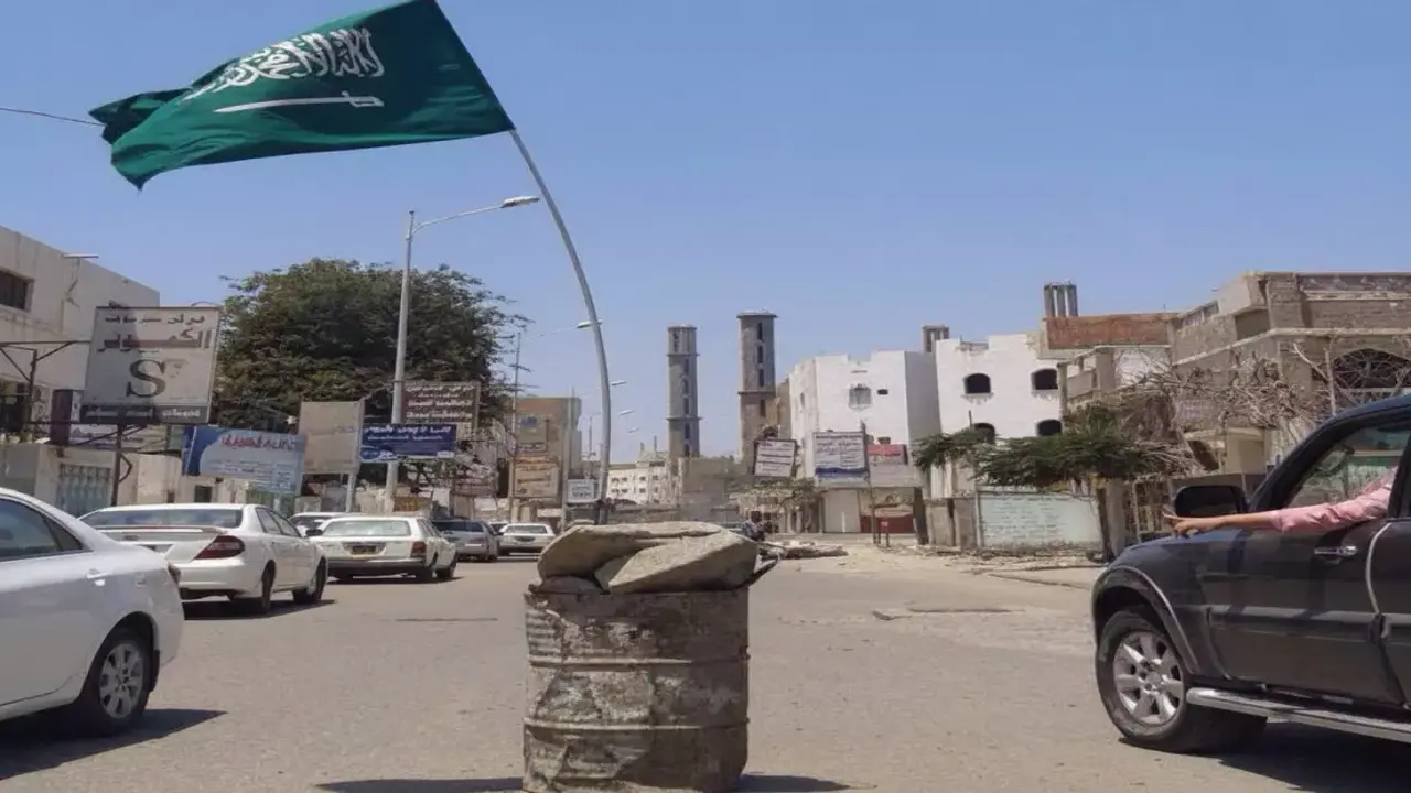 وديعة مليار دولار.. السعودية تدعم استقرار الاقتصاد اليمني وتنقذه من الانهيار المحقق